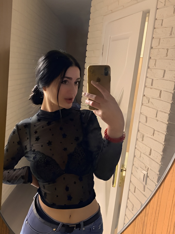 Жасмин привлекательная девушка из Вешенской цена от 10000 руб