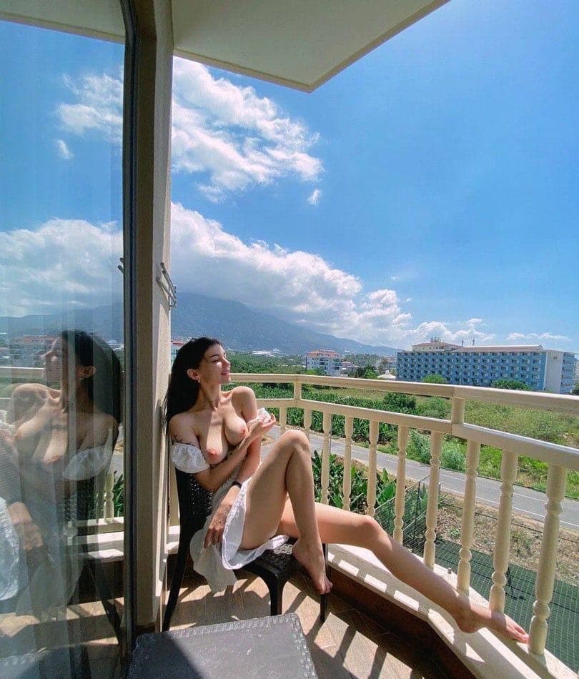 Зара привлекательная девушка из Вешенской цена от 3000 руб